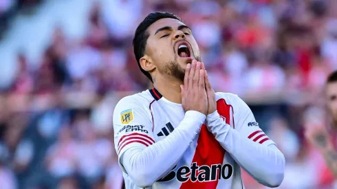 Paulo Díaz está en el "ojo del huracán" tras un gesto que no gustó en la parcialidad de River Plate.
