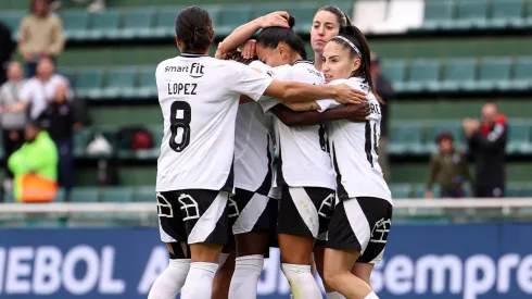 Colo Colo Femenino y su gran copa.

