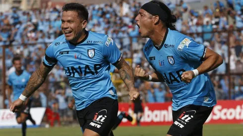 Fue ídolo en varios clubes y hoy quiere serlo fuera de la cancha.
