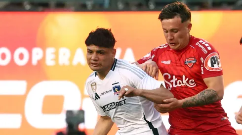 La promesa de Aquino en Colo Colo.
