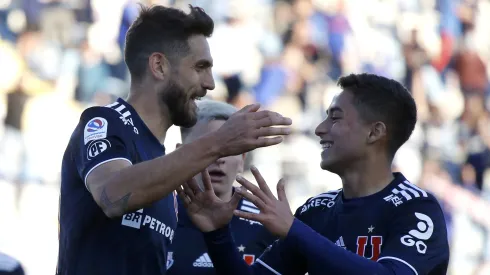 Joaquín Larrivey sigue moviendo las redes en el fútbol chileno.