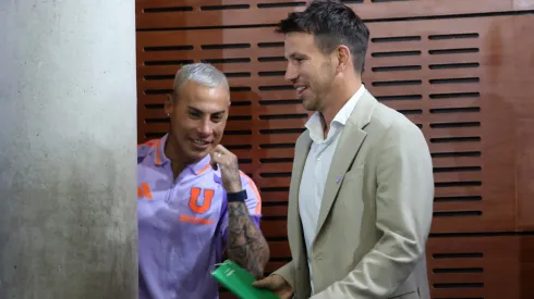 Manuel Mayo sacó la cara por la U en la conferencia.
