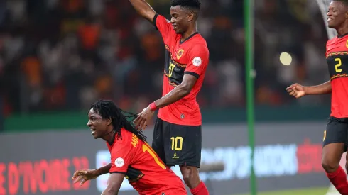 Mabululu marcou o primeiro golo de Angola. Foto: Imago
