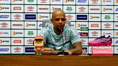 Felipe Melo foi apresentado e já fala em títulos pelo Fluminense (FOTO: MAILSON SANTANA/FLUMINENSE FC)
