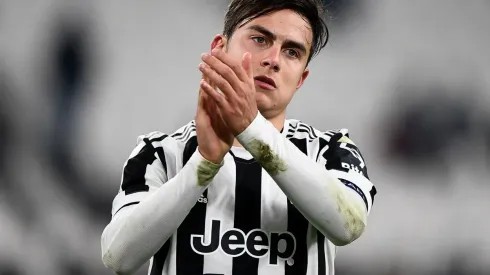 Paulo Dybala of Juventus FC greets the fans at the end of
