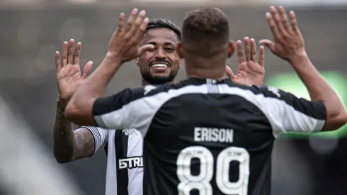 Diego Gonçalves marcou contra o Bangu após belo cruzamento de Erison (Foto: Jorge Rodrigues/AGIF)
