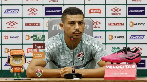 André relata preocupação com altitude para o confronto contra o Millonarios-COL (Foto: LUCAS MERÇON / FLUMINENSE F.C)
