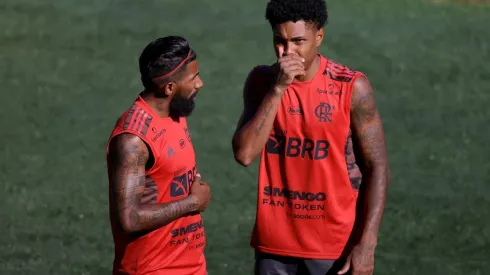 Vitinho e Rodinei são destaques do Flamengo neste início de temporada
