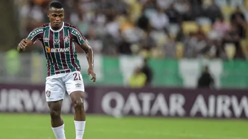 Arias é um dos grandes destaques do Fluminense (Foto: Thiago Ribeiro/AGIF)
