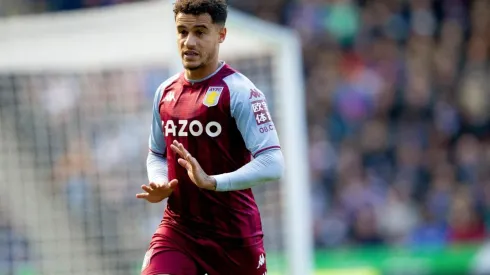 Philippe Coutinho, em campo pelo Aston Villa (Foto: Getty Images)
