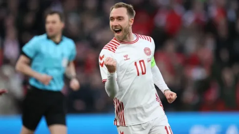 Christian Eriksen tem prazo para definir futuro
