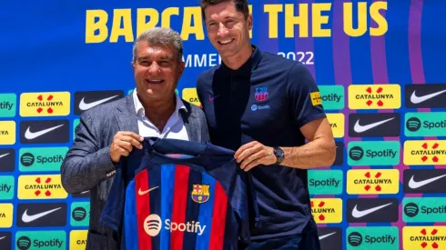 FC Barcelona Introduce Robert Lewandowski
