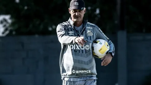 Lisca explica motivo para ainda não ter dado chance a Ângelo começar como titular no Santos (Foto: Ivan Storti/Santos FC)
