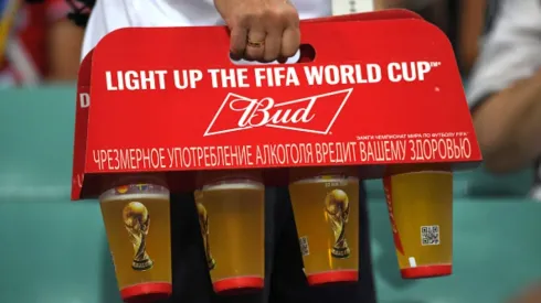 Após ser proibida a venda de cerveja no Catar Budweiser anuncia que campeão ficará com estoque