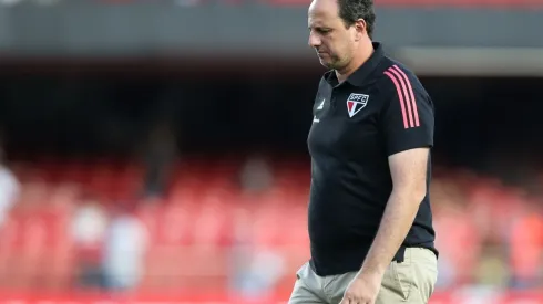 Rogério Ceni liberou o goleiro Thiago Couto para acertar com o Juventude
