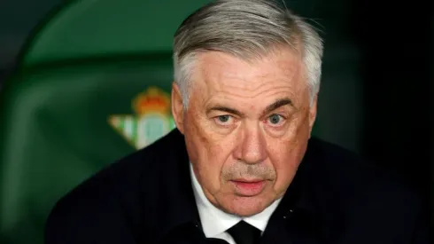 Carlo Ancelotti se irrita e resolve abrir o jogo sobre a contratação de Mbappé
