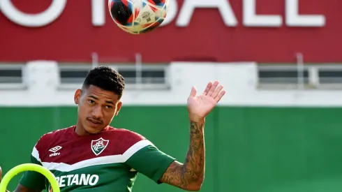 Coritiba fez proposta para comprar Marrony, que está emprestado ao Fluminense
