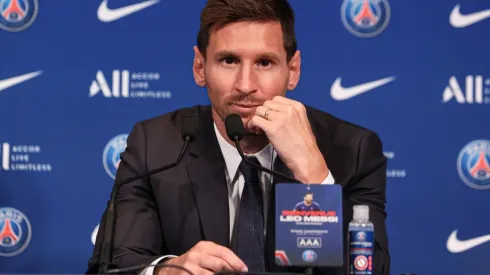 Lionel Messi – Presentation at Paris Saint-Germain
