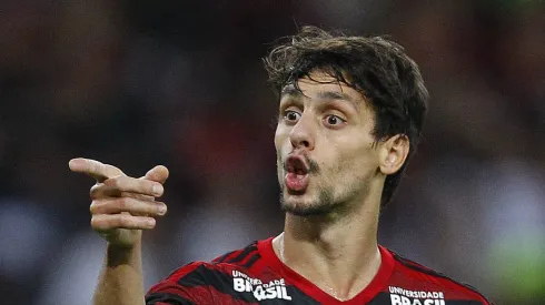 Rodrigo Caio multicampeão no melhor momento pelo Flamengo. Foto: Wagner Meier/Getty Images
