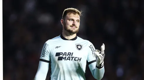 Botafogo foi derrotado pelo Vasco e tem liderança ameaçada (Photo by Wagner Meier/Getty Images)
