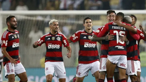 Dois craques querem deixar o Flamengo. (Photo by Wagner Meier/Getty Images)
