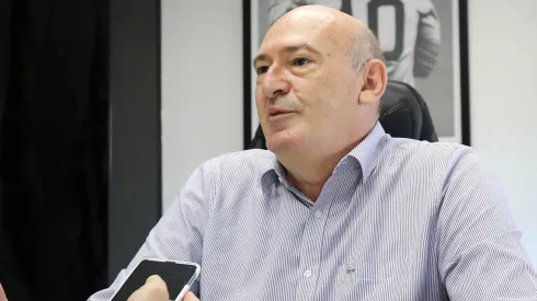 Rueda: presidente tomou decisão importante no Santos (Foto: Pedro Ernesto Guerra Azevedo/Santos FC/Divulgação)
