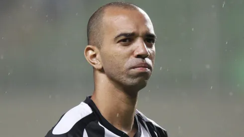 Clube brasileiro acerta a contratação do atacante Diego Tardelli, ex-Galo  (Photo by Washington Alves/Getty Images)
