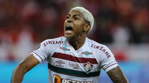 Europa de olho! John Kennedy pode acertar novo acordo em breve e Fluminense entra em ação (Photo by Pedro H. Tesch/Getty Images)
