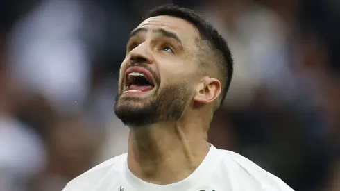 Renato Augusto é alvo de 5 clubes do Brasileirão. (Photo by Miguel Schincariol/Getty Images)
