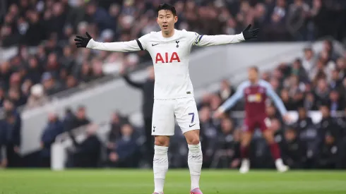 Tottenham e Aston Villa se enfrentaram pela Premier League no Tottenham Stadium (Foto: Julian Finney/Getty Images)
