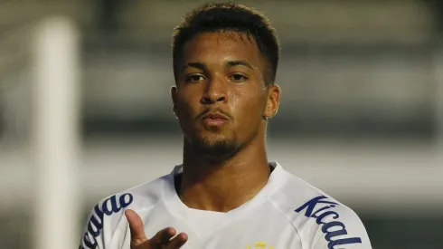 Marcos Leonardo pode assinar com rival do Santos. (Photo by Ricardo Moreira/Getty Images)
