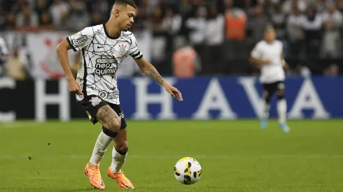 SÃO PAULO, BRAZIL – APRIL 16: João Victor of Corinthians in action during the match between Corinthians and Avaí as part of Brasileirao Series A 2022 at Neo Química Arena on April 16, 2022 in São Paulo, Brazil. (Photo by Ricardo Moreira/Getty Images)
