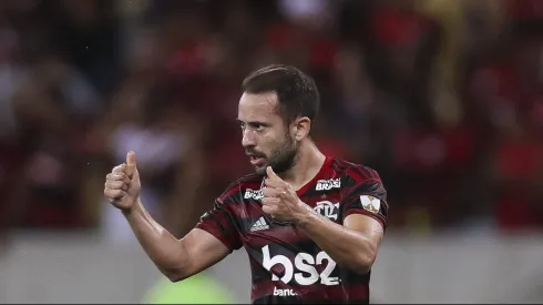 Éverton Ribeiro acerta com novo clube. (Photo by Buda Mendes/Getty Images)
