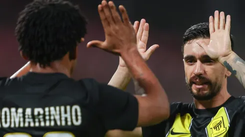 Alvo de Corinthians e Flamengo, brasileiro prepara rescisão com o Al-Ittihad e define onde vai jogar. (Photo by Yasser Bakhsh/Getty Images)
