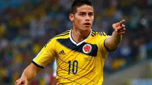 RIO DE JANEIRO, BRAZIL – JUNE 28:  James Rodriguez of Colombia celebrates scoring his team's second goal and his second of the game during the 2014 FIFA World Cup Brazil round of 16 match between Colombia and Uruguay at Maracana on June 28, 2014 in Rio de Janeiro, Brazil.  (Photo by Clive Rose/Getty Images)
