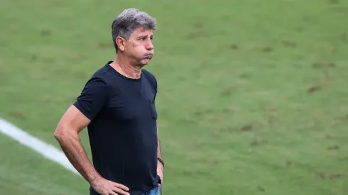Renato ainda não pode contar com centroavante no Grêmio (Foto: Alexandre Schneider/Getty Images)
