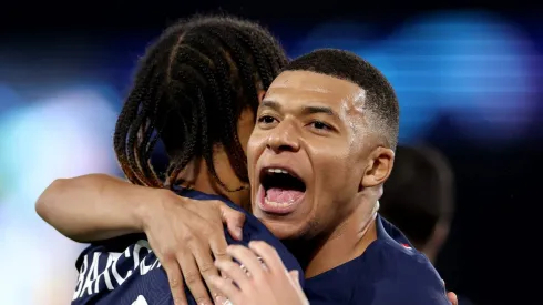 Mbappé deixará Paris. (Photo by Alex Pantling/Getty Images)
