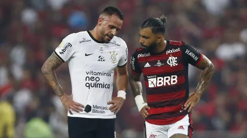 Torcedores elegem os escudos mais bonitos do futebol brasileiro. (Photo by Wagner Meier/Getty Images)
