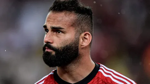 Thiago Maia jogador do Flamengo durante partida contra o Bragantino no estadio Maracana pelo campeonato Brasileiro A 2023. Foto: Thiago Ribeiro/AGIF
