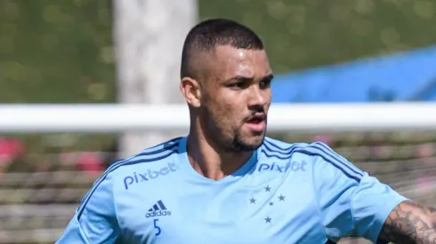 Zé Ivaldo e Neris são detonados por presidente do Souza. Foto: Gustavo Aleixo/Cruzeiro
