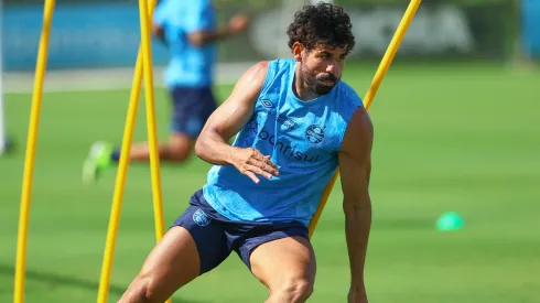Diego Costa é dúvida no Grêmio para o GreNal (Foto: Rodrigo Fatturi / Grêmio FBPA / Divulgação)
