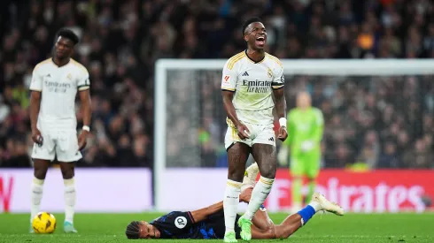 O Real Madrid de Vini reencontrará o Valencia no Mestalla, palco de atos lamentáveis na temporada passada. O clube valenciano fará ações de conscientização contra o racismo (Foto: Angel Martinez/Getty Images)
