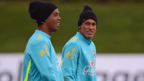  Neymar and Ronaldinho of Brazil   (Photo by Mike Hewitt/Getty Images)
