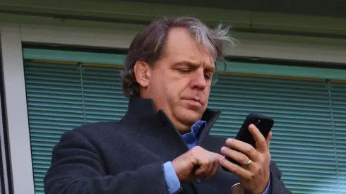 Todd Boehly é um dos 3 alvos da torcida do Chelsea. Foto: Clive Rose/Getty Images
