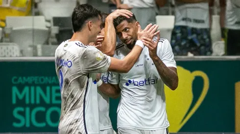 MG – BELO HORIZONTE – 30/03/2024 – MINEIRO 2024, ATLETICO-MG X CRUZEIRO – FINAL – Juan Dinenno<br />
Jogador de futebol argentino<br />
 jogador do Cruzeiro comemora seu gol durante partida contra o Atletico-MG no estadio Arena MRV pelo campeonato Mineiro 2024. (Foto: Fernando Moreno/AGIF)
