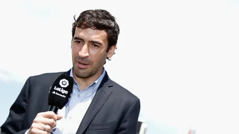 Raul está pressionado no Real Madrid Castilla (Foto: Brian Ach/Getty Images for LaLiga)
