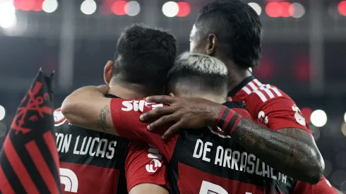 Flamengo só aceita valor da multa rescisória para liberar Ayrton Lucas ao Porto. (Photo by Alexandre Loureiro/Getty Imges)
