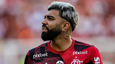 Rival do Flamengo fica a um detalhe de anunciar a contratação de Gabigol. Foto: Thiago Ribeiro/AGIF
