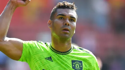 Casemiro surpreende e topa deixar o Manchester United para atuar no Brasil. (Photo by MikeHewitt/Getty Images)
