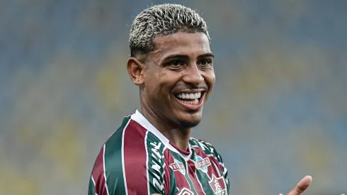 Rival do Fluminense pode ir com tudo para assinar com John Kennedy. Foto: Thiago Ribeiro/AGIF
